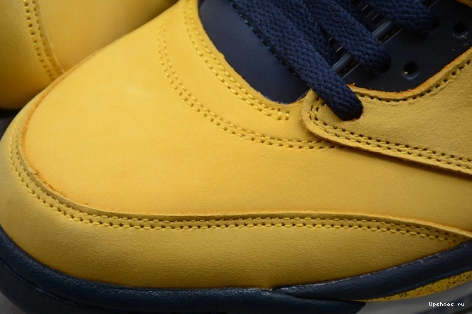 CQ9541-704 Air 5 'Michigan' Jordan 0107